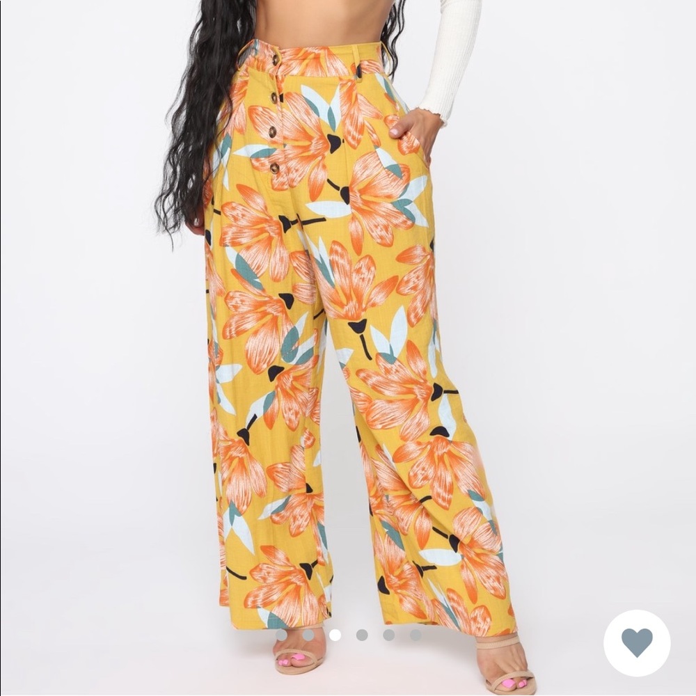 Fashion nova floral pants